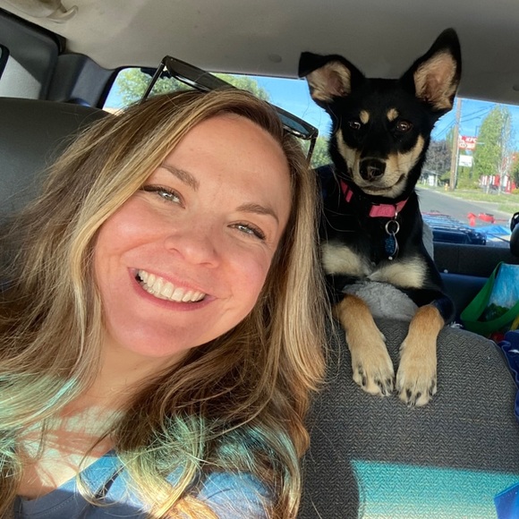 Meet your Posher, Amy - Picture 6 of 6